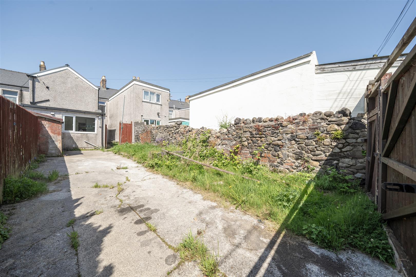 Neath Road, Hafod, Swansea, SA1 2HN
